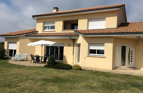 Saint-Flour Maison | Maison contemporaire à la campagne