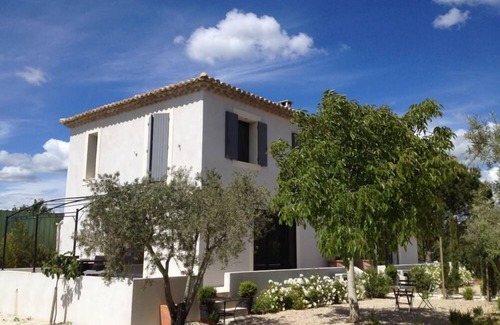 Maubec Maison | Maison contemporaine avec piscine sans vis à vis en Luberon