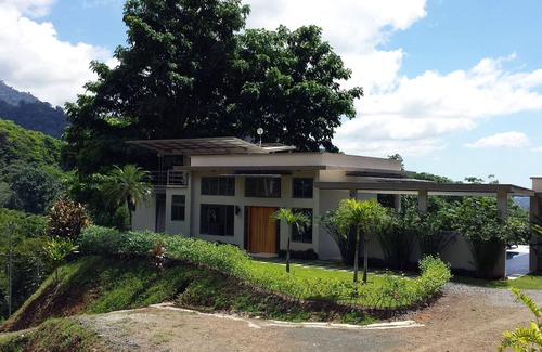 Ojochal Maison | Luxe Maison Contemporaine offre de superbes 360 ° sur l'océan et montagne