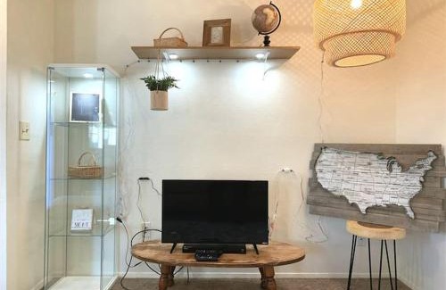 Kent Appartement | Contemporary, marine 2bd/1ba Apartment C in Kent