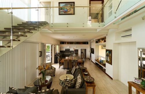 Tarcoles Copropriété | Contemporary Ocean View Estate with Infinity Pool!