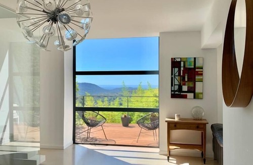 Falicon Villa | VILLA CONTEMPORAINE VUE MER SUR LES HAUTEURS DE NICE