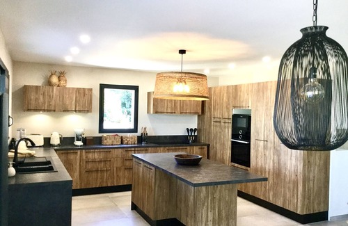 Liausson Maison | Près du Lac. Vue imprenable .Villa contemporaine T7
