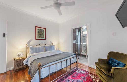 Paddington Maison | Contemporain Vintage ~ 3Bed / 3Bath / 2Car / Pool + Views