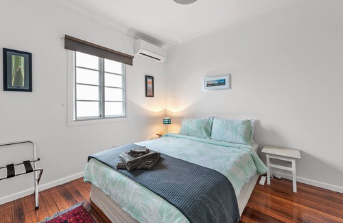 Paddington Maison | Contemporain Vintage ~ 3Bed / 3Bath / 2Car / Pool + Views