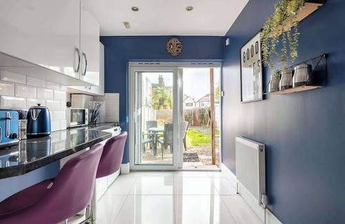 Westcliff-on-Sea Maison | Northview Spacious 4BR House | Contractors | Leisure | WIFI