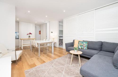 Carnegie Maison | Convenience and Comfort in Carnegie