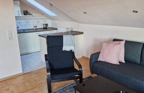 Moerfelden-Walldorf Appartement | Convenient and ideal for Frankfurt Airport, Darmstadt, Mainz and Wiesbaden