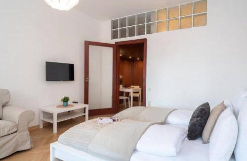 Inner City Budapest Appartement | Convenient apartment in the heart of downtown