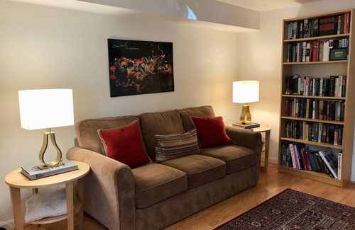 Stanton Park Appartement | Comfortable, convenient 1BR Capitol Hill apartment nr US Capitol, Union Station