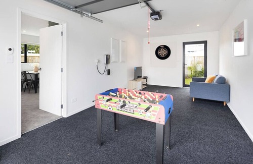 Trentham Maison | Convenient & Cozy 2BR Retreat - Oliver Place
