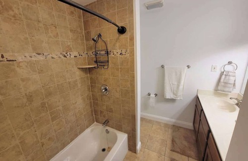 Wilmington Maison | Convenient home in Little Italy w/ off street PK