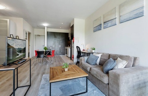 Kensington Appartement | Convenient Kensington living, Great Location