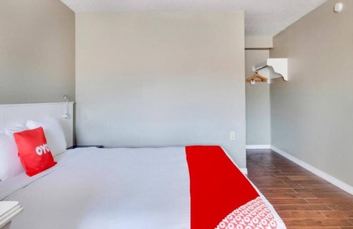 Elk City Maison | Convenient Location! Few Minutes Drive to National Route 66 Museum, Ackley Park
