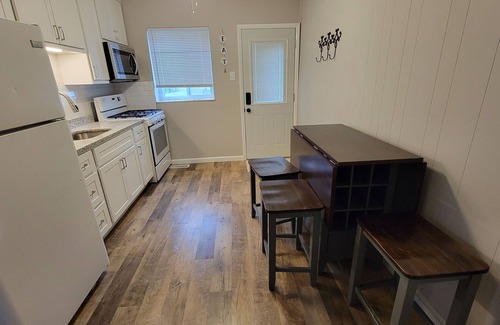 Ballwin Copropriété | Convenient Newly Renovated Ballwin 2 Bedroom Condo