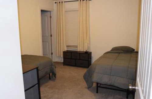 Northeast Raleigh Maison | Convenient Remote-friendly suburban oasis