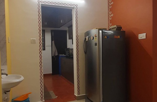 Arumbakkam Appartement | Cozy Home with 2-bedroom and all amenities in central Chennai