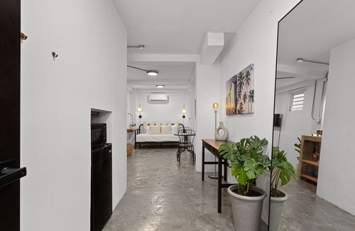 Santurce Maison | Conveniently Located: 4 Suites Loiza & Beach Walk