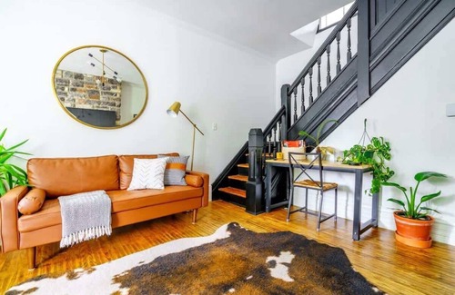 Downtown Columbus Maison | Convention - Pets - Short North - Parking Free