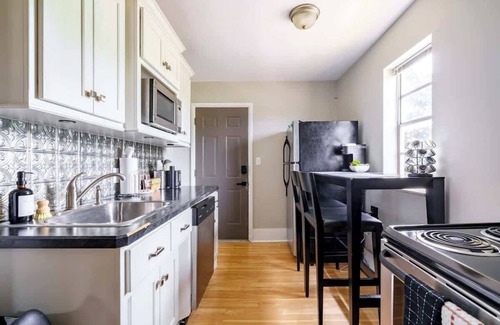 Victorian Village Maison | Convention - Short North - Pets - Private Parking