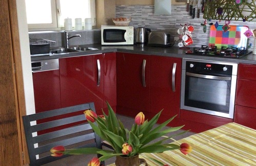 Salles Maison | Converted barn in a peaceful setting, perfect for exploring the Lot-et-Garonne