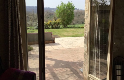 Salles Maison | Converted barn in a peaceful setting, perfect for exploring the Lot-et-Garonne