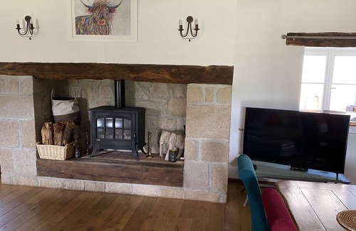 Dompierre-les-Eglises Maison | converted barn in the heart of the limousine countryside