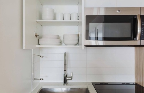 Chelsea Appartement | Cool Chelsea Studio w/ Elev & Shared W/D, nr Market, by Blueground
