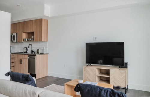 Squire Park Appartement | Cool First Hill Jr 1BR w/ Gym, Coworking & Games, by Blueground