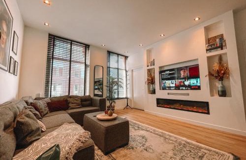 Centrum Appartement | Coolest Apartments in Haarlem City - close to Beach and Amsterdam