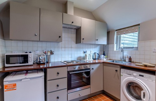 Reading Maison | Coombe End Farm Lodge