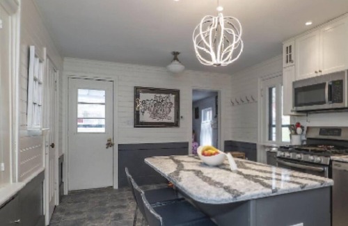 Richfield Springs Maison | Exceptional Farmhouse Chic, 4-Bedroom, 3.5 Bath, AC in Richfield near everything