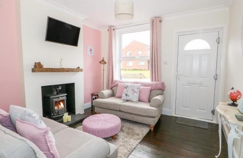 Martham Maison | Coorie Cottage