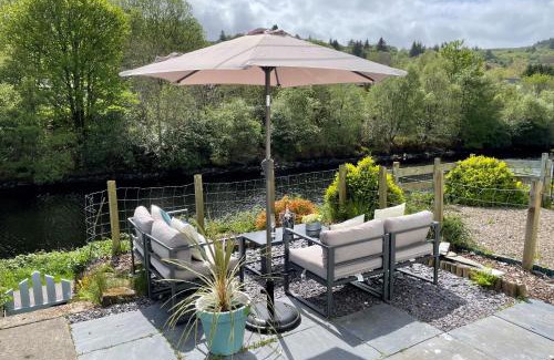 Cairnbaan Maison | Coorie Doon
