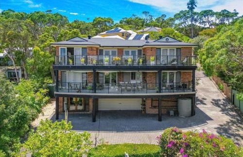 Copacabana Maison | Copa Beach Vista (Stunning Beach & Ocean Views, Walk to Beach)