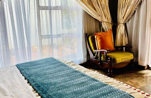 Ha-Lambani Cabine | Copacopa Lodge and Conference Centre