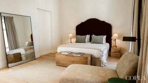 El Arenal Maison | COPLA HOUSE Sevilla - Premium Experience para 12