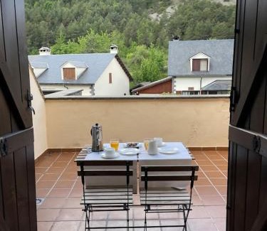 Broto Appartement | Coqueto apartamento dúplex - Portal de Ordesa
