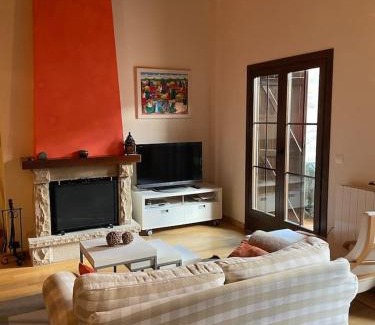 Broto Appartement | Coqueto apartamento dúplex - Portal de Ordesa