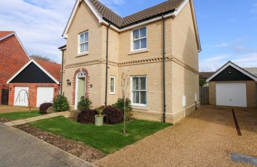 Overstrand Maison | Coral House