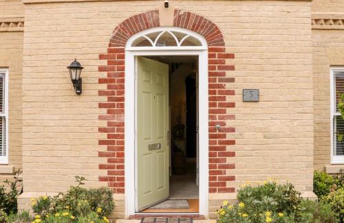 Overstrand Maison | Coral House