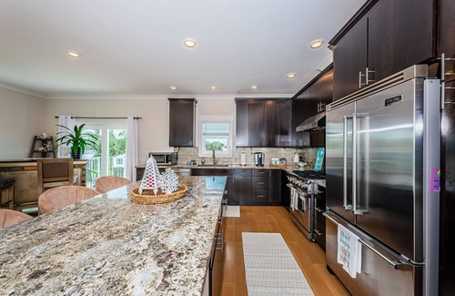 Redington Beach Maison | Coral Villa-Private Pool-4Beds/2BA-Redington Beach