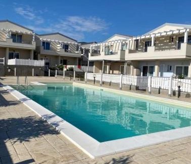 Viddalba Maison | Coralie home con piscina e giardino