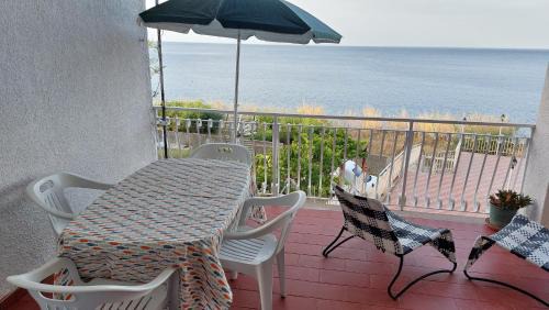 Motta San Giovanni Appartement | Corallo Blu Appartamento sul mare