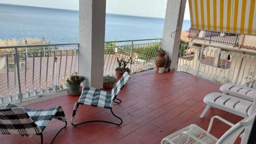 Motta San Giovanni Appartement | Corallo Blu Appartamento sul mare