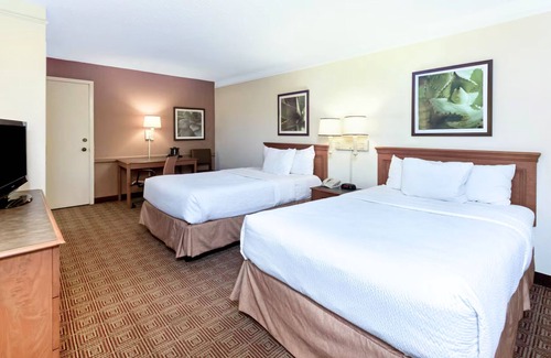 North San Antonio - SAT Hôtel | Coratel Inn & Suites by Jasper Wonderland Deluxe 2 Double Bed NS