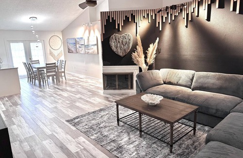 Bradenton Maison | Cordova Lakes - Welcoming 3-bedroom house with AC in Bradenton