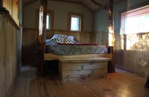 Harrington Cabine | Cordwood Cabin à Terra Perma