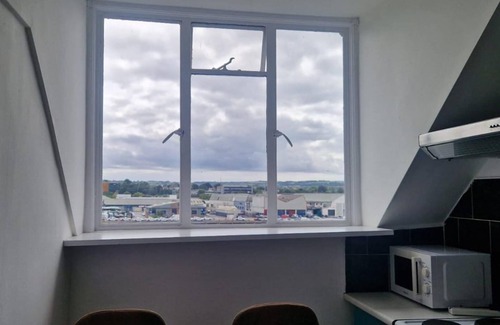 Cork Appartement | Cork Apartment With River Views -cosy in Cork