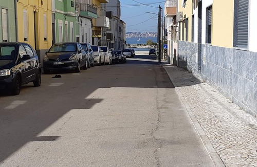 Seixal Appartement | Cork House (Au coeur de Seixal Portugal à 20 minutes de Lisbonne)